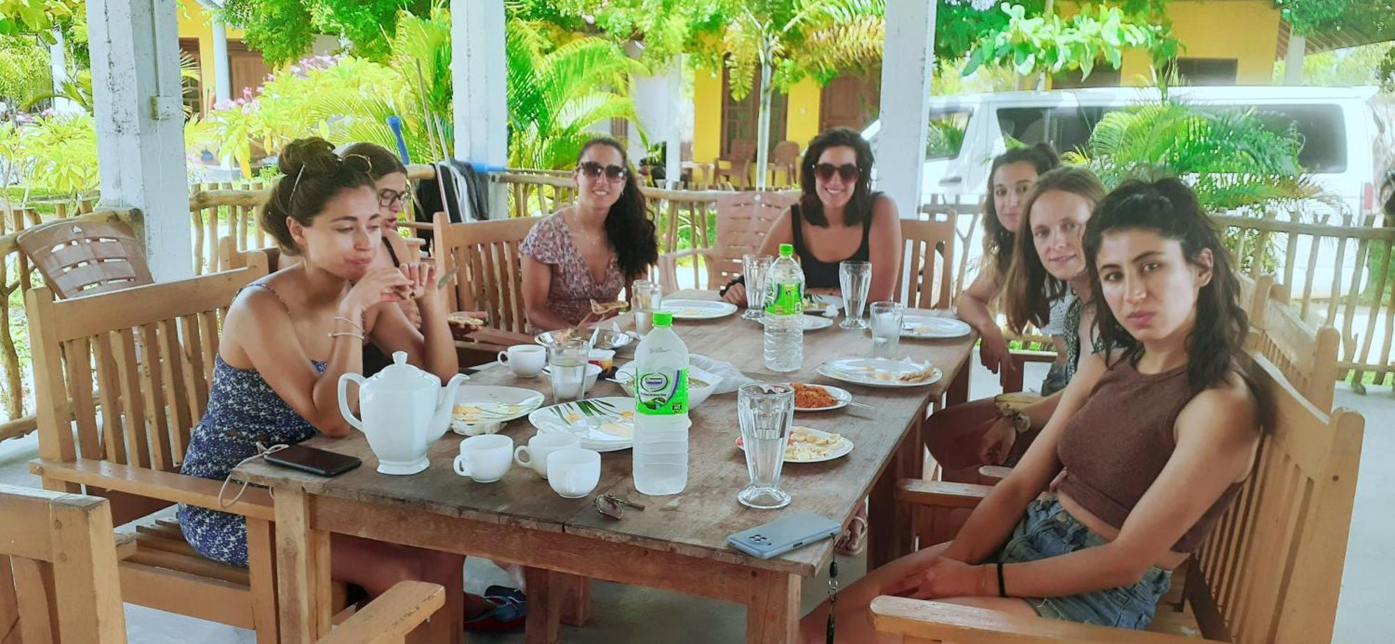 Exotic Beach Hotel Аругам Бей Екстериор снимка